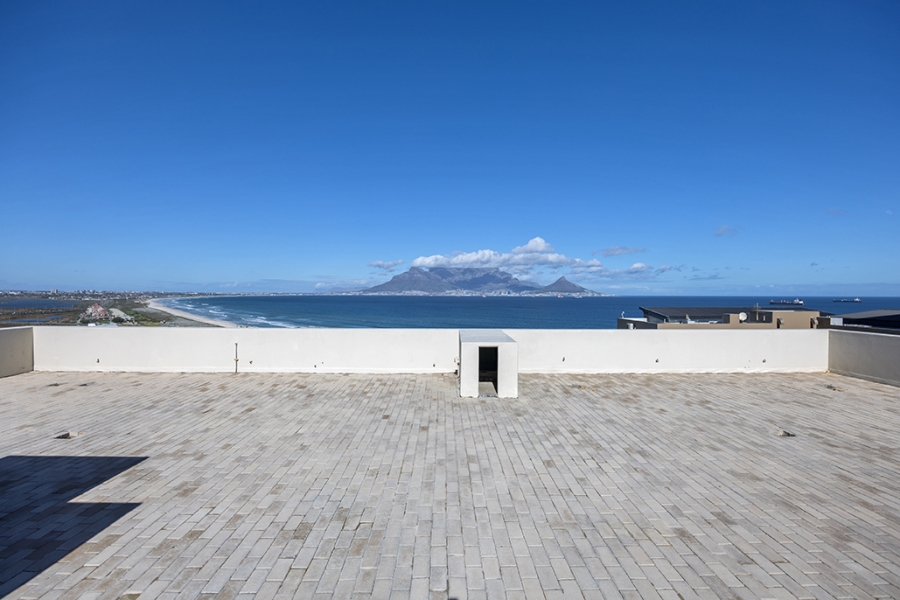 3 Bedroom Property for Sale in Bloubergstrand Western Cape